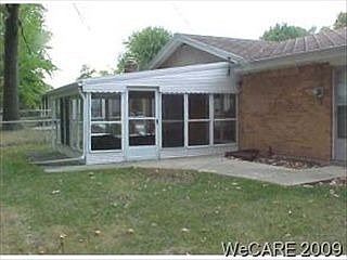 1st image of 934 Crestwood Dr