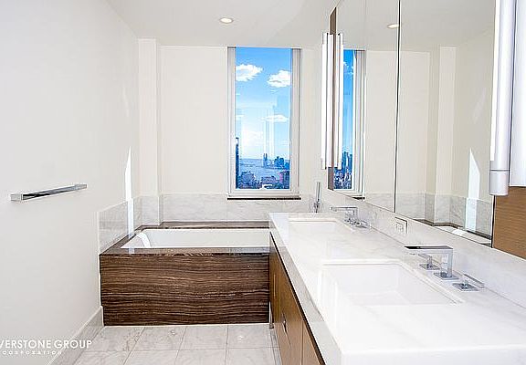 3rd image of 460 W 42nd St APT 55D