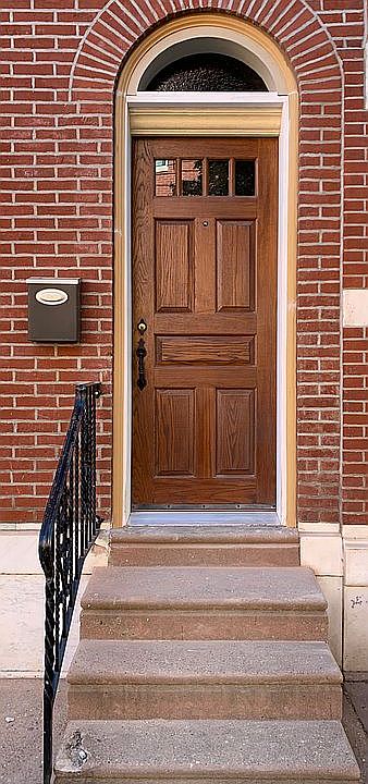 1st image of 2028 E York St