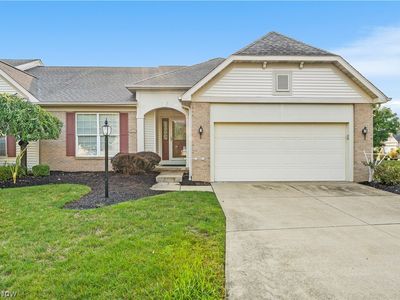 1802 Southpointe Cir NE, Canton, OH, 44714