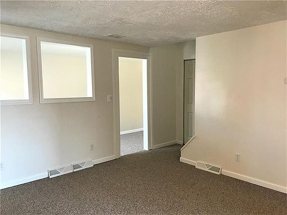 5th image of 8759 Broadway St