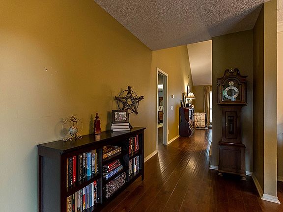 5th image of 3344 N Southridge Dr
