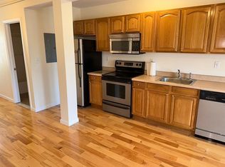 223 Clinton St APT 20, Brockton, MA 02302