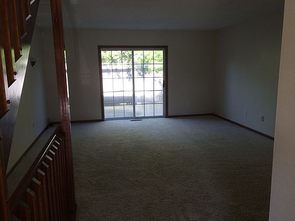 3rd image of 149 Hawkins Ln