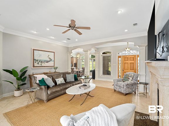 5th image of 12774 Saddlebrook Cir