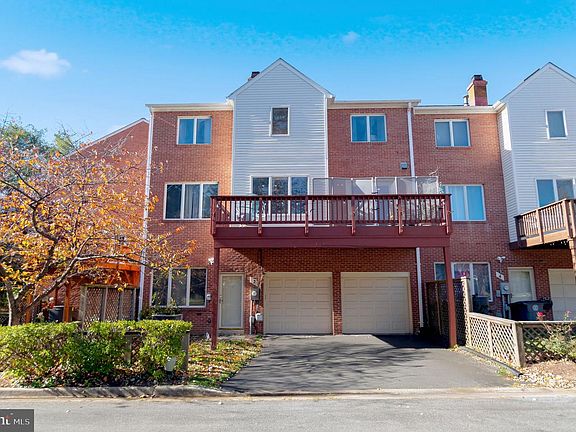 2nd image of 2 Rockcrest Cir