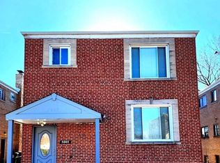 5003 Church St APT 2, Skokie, IL 60077