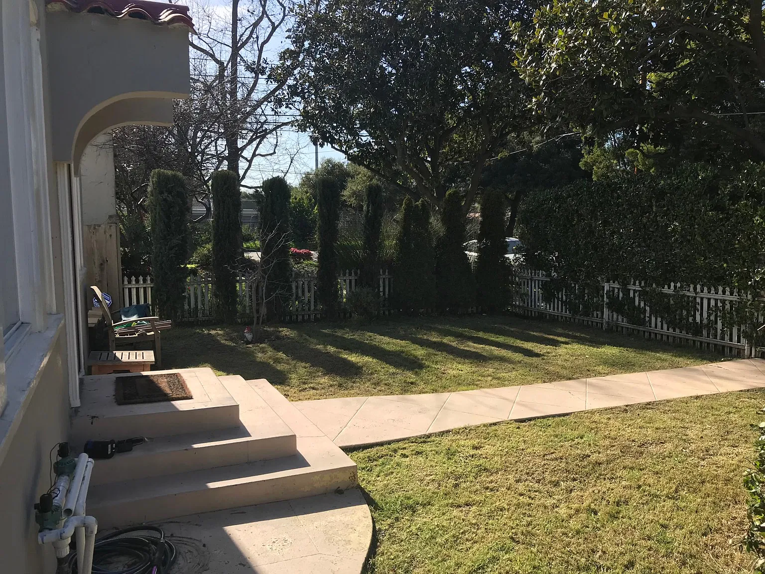 2 bed, 1200 sqft, $5,600 — Photo 1