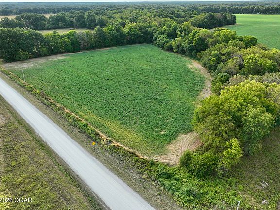 2nd image of 1 Oak Rd