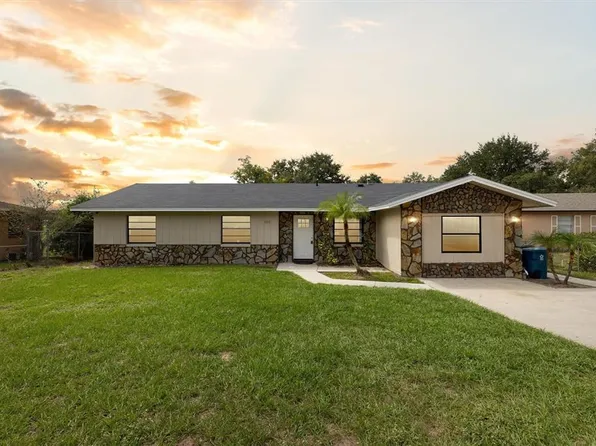 506 Greenbrough Dr, Lake Wales, FL 33853