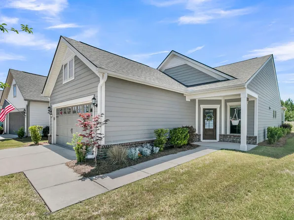 613 Daffodil Ct, Summerville, SC 29486
