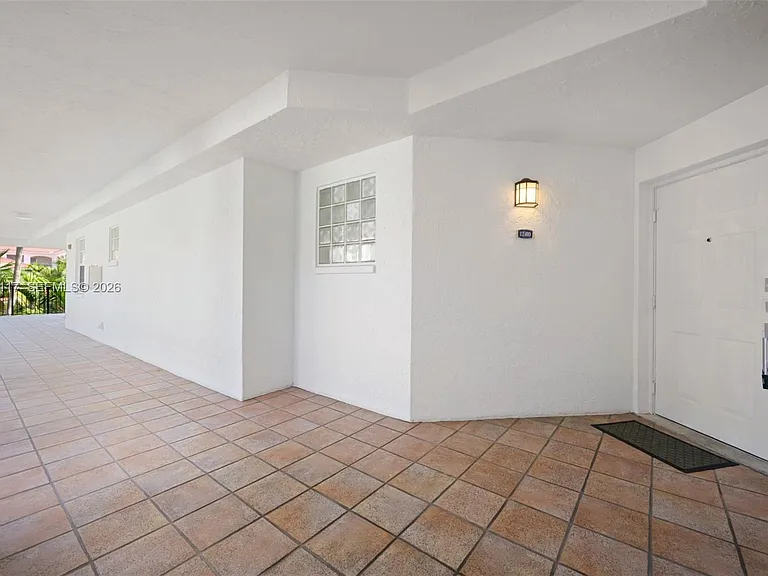 3255 NE 184th St #12410 — Photo 22