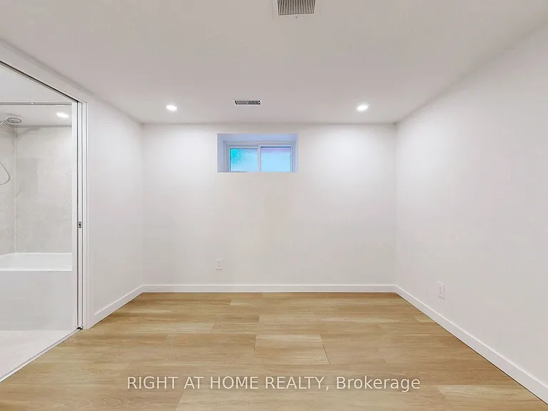 14 Salem Ave #1 — Photo 29