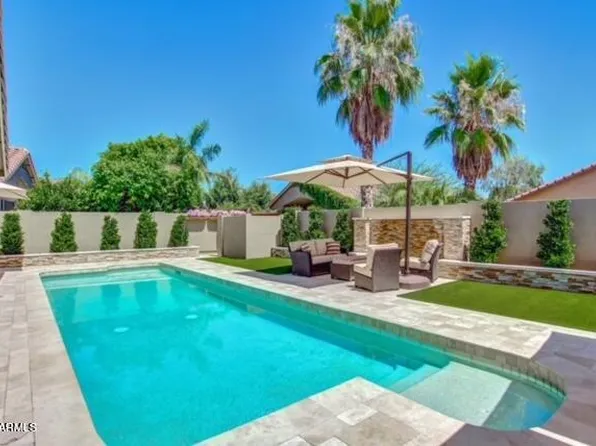6813 W Aurora Drive, Glendale, AZ 85308