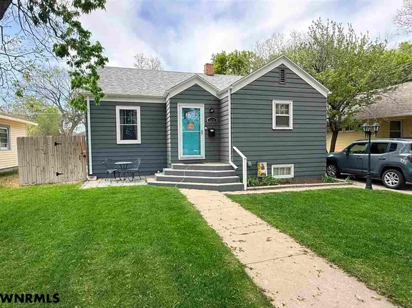 1435 6th St, Gering, NE 69341