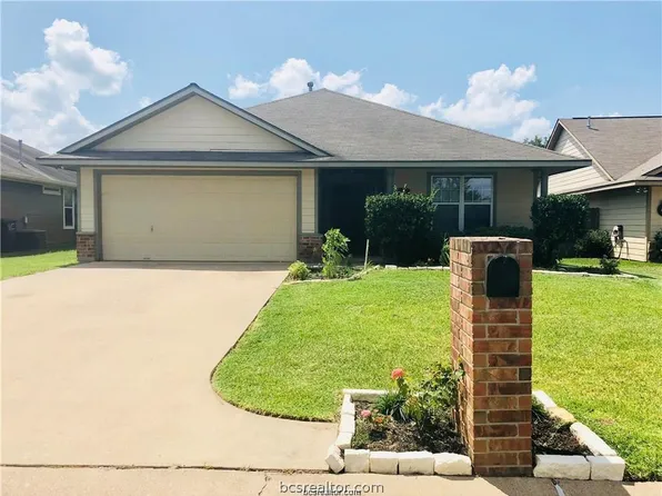 921 Windmeadows Dr, College Station, TX 77845