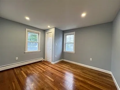 29 Newton Pl #2 — Photo 8
