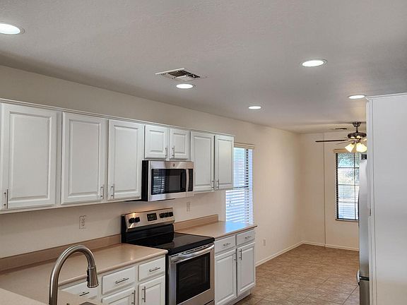 4th image of 8053 N 110TH Drive
