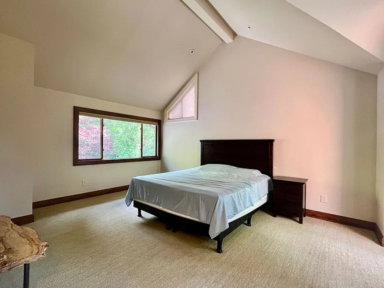 1130 Lancaster Way SE — Photo 22