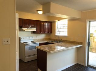 1061 Tallow Tree Ln, Harvey, LA 70058