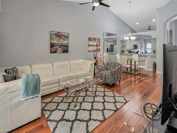 5th image of 8379 Ibis Cove Cir #A161