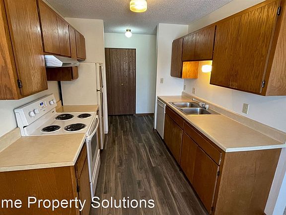 2nd image of 2837 20th Ave S #11474468