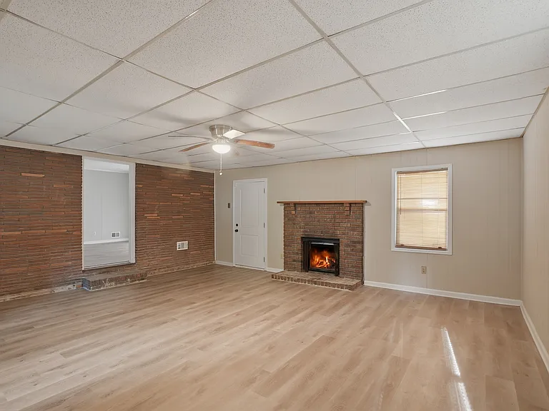 3178 Dogwood Dr — Photo 3