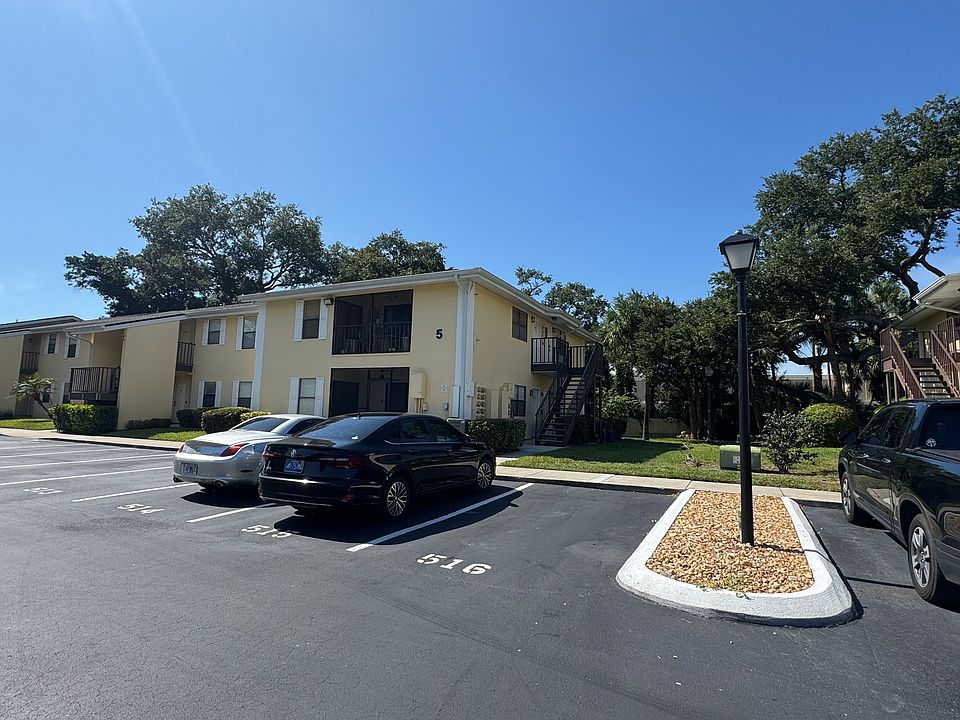 1st image of 3001 58th Ave S APT 516