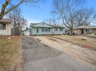 2686 Chippewa Ave, North Saint Paul, MN 55109