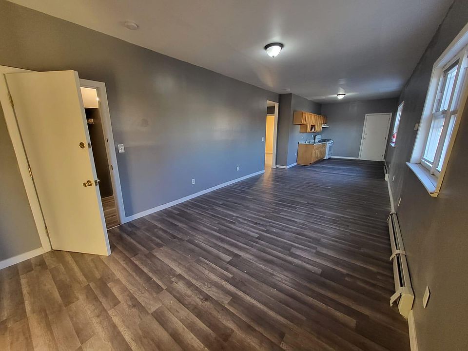 1st image of 567 S Orange Ave Floor 2
