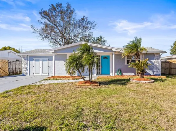 3243 Rock Royal Dr, Holiday, FL 34691