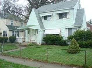 3 Colfax St, Springfield, MA 01104