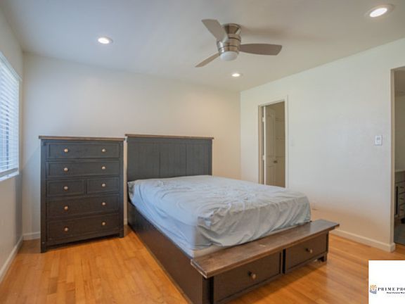 4th image of 4410 N Longview Ave #119-2