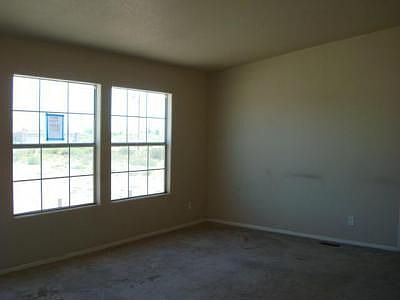 LB Paint