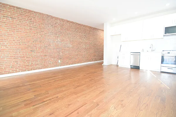 Rented by Skyward | media 20