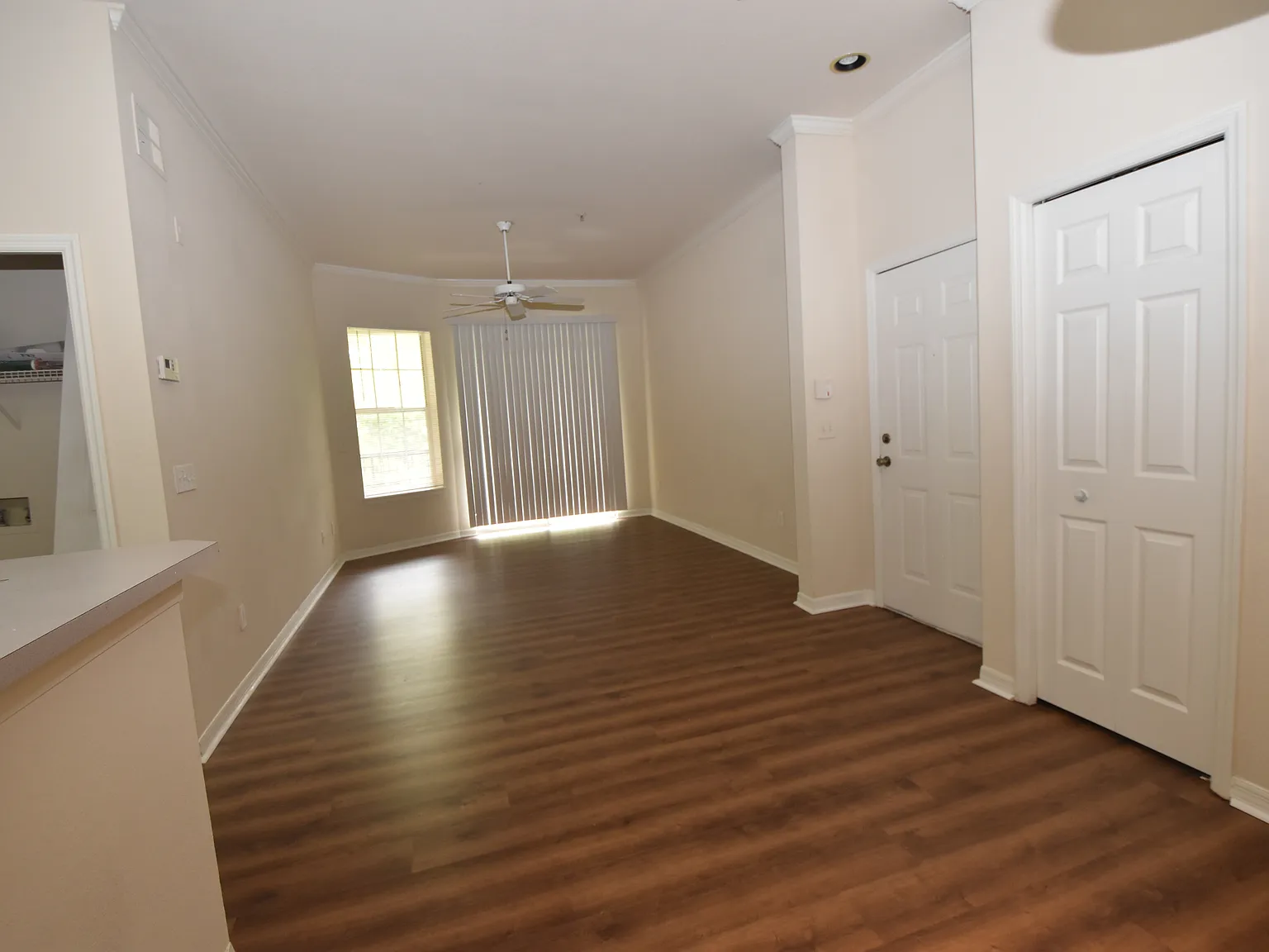 2 bed, 1.0 bath, 961 sqft, $1,650 — Photo 4