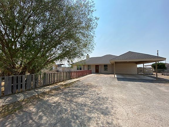 5th image of 10045 W Tucson Dr
