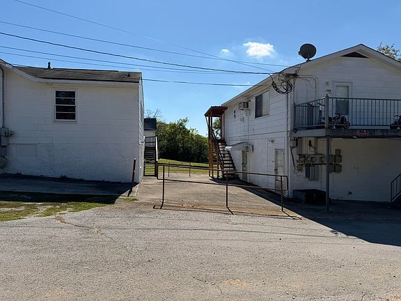 4th image of 3507 Dodson Ave
