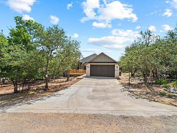 3rd image of 98 Whispering Valley Dr