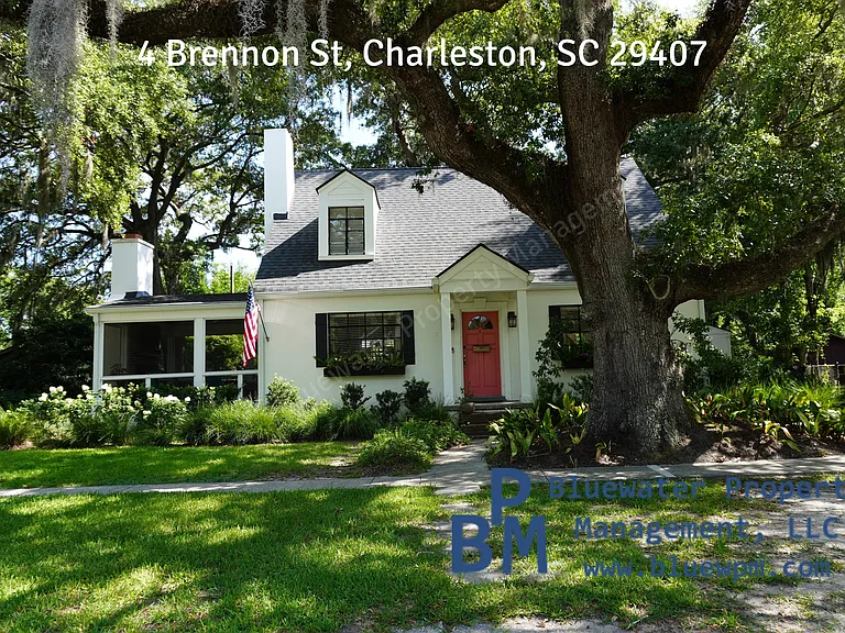 4 Brennon St — Photo 1