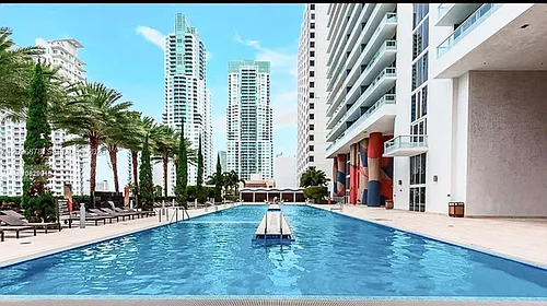 50 Biscayne Blvd Photo 1