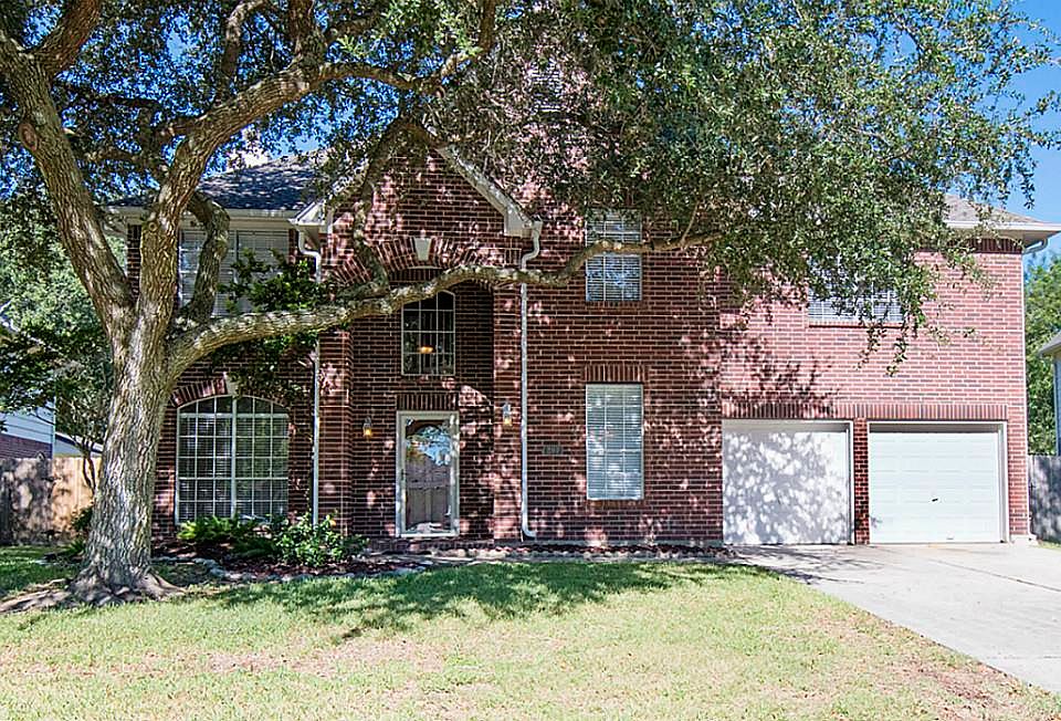 1st image of 207 Turtlewood Dr