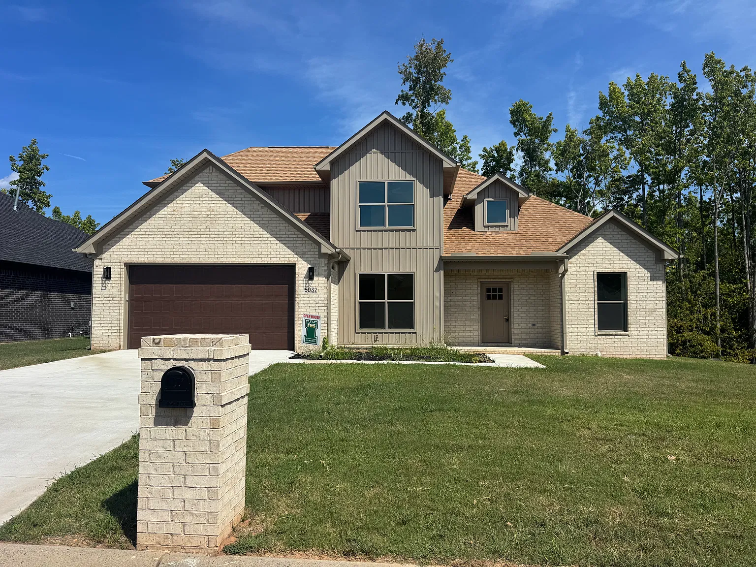 3 bed, 2.5 bath, 2200 sqft, $2,750 — Photo 4