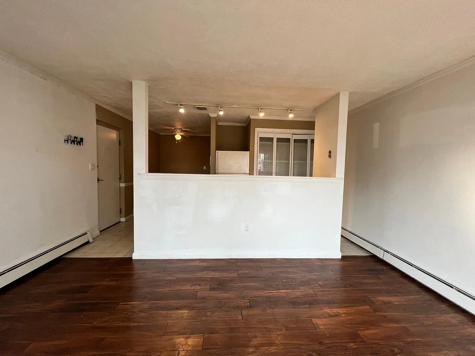 115 Walnut St — Photo 2