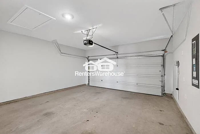 8517 Centerboard Ln — Photo 26