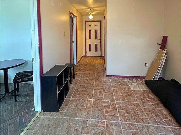 3rd image of 600 S Rachal St