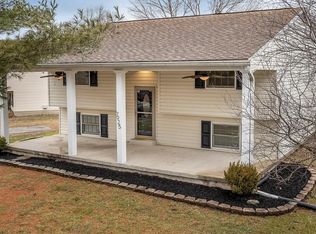 7925 Kings Bench Pl, Pasadena, MD 21122