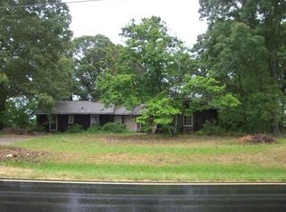 46 Old Peachtree Rd, Suwanee, GA 30024