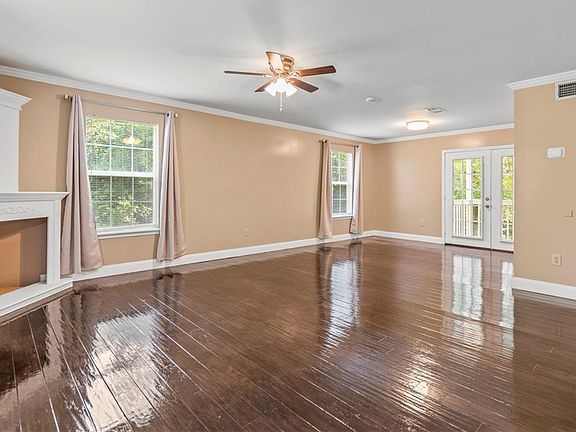 3rd image of 345 Tony Carter Rd