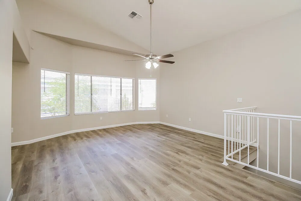 4 bed, 3.0 bath, 2173 sqft, $2,660 — Photo 4